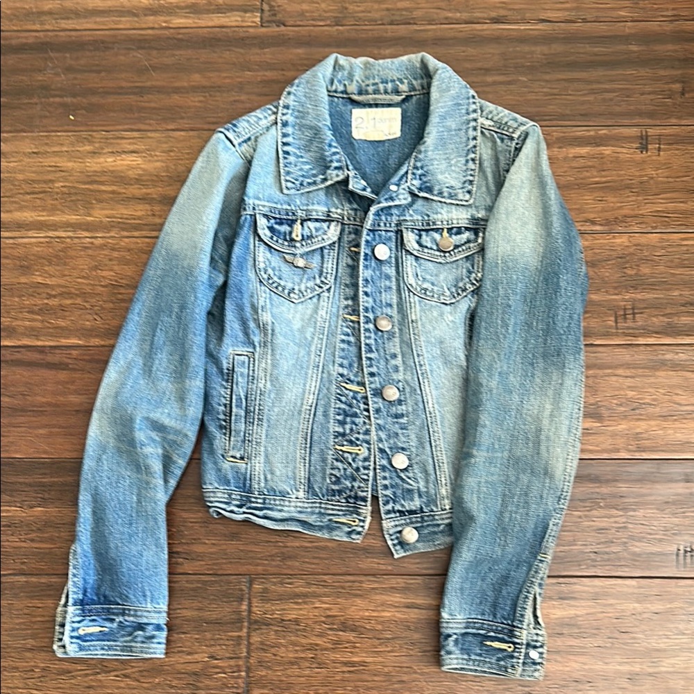 Stylish Blue Denim Jacket